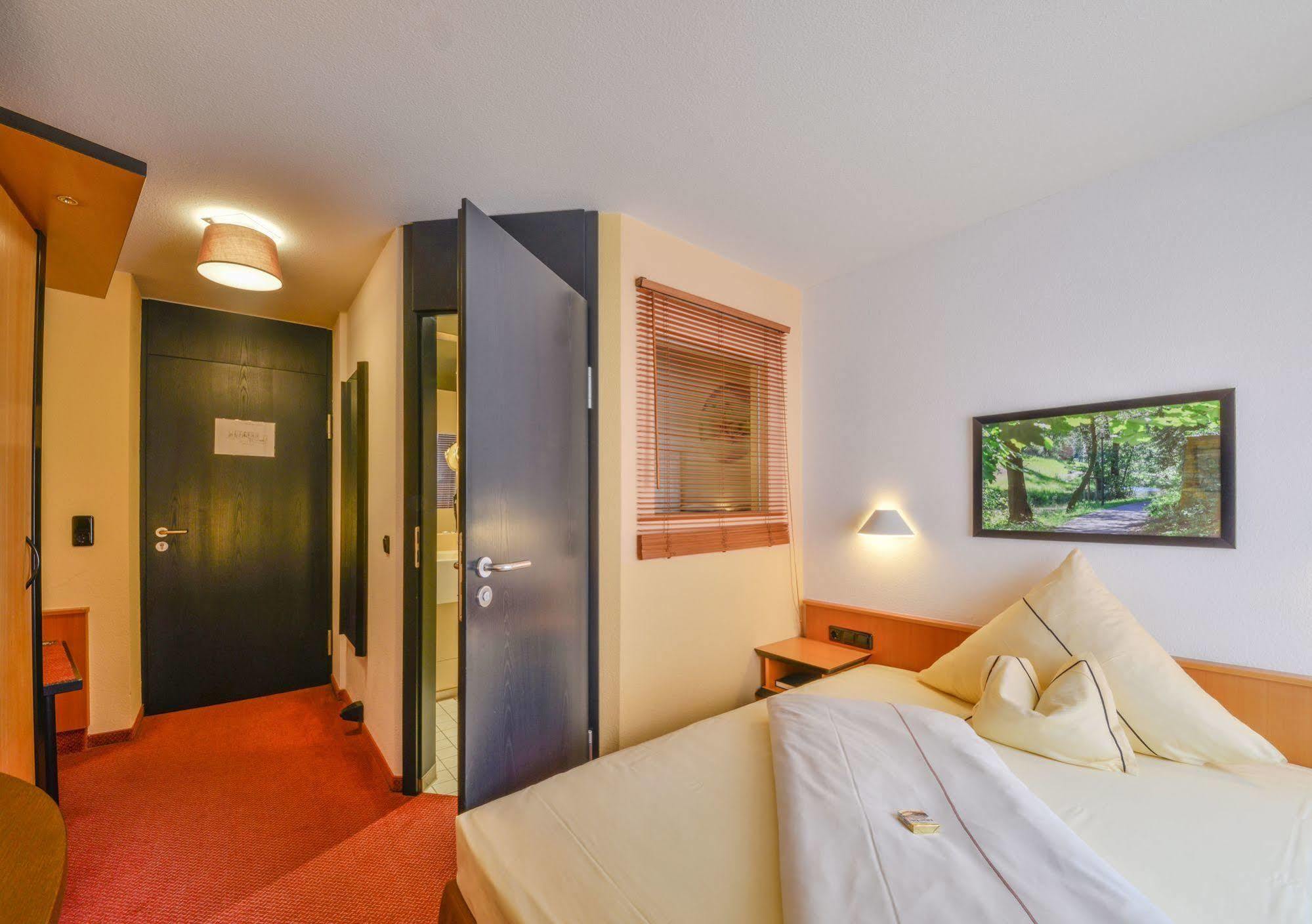 Hotel Lehmeier Neumarkt in der Oberpfalz Εξωτερικό φωτογραφία